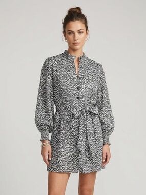 Steele Patterned Long Sleeve Mini Dress Size M